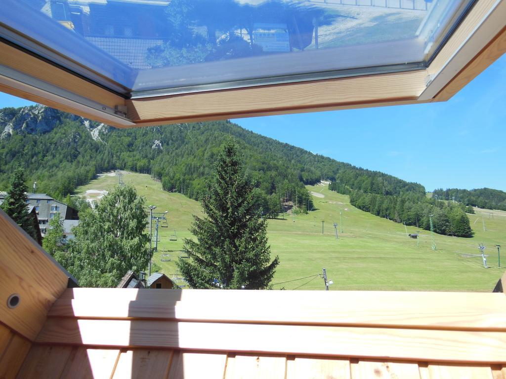 & Smucka Apartment